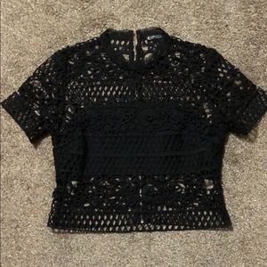 Express black crop topsize 2